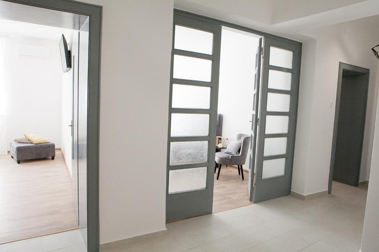Apartment Mila Zadar Bagian luar foto