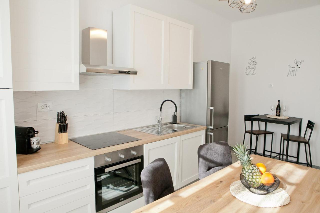 Apartment Mila Zadar Bagian luar foto