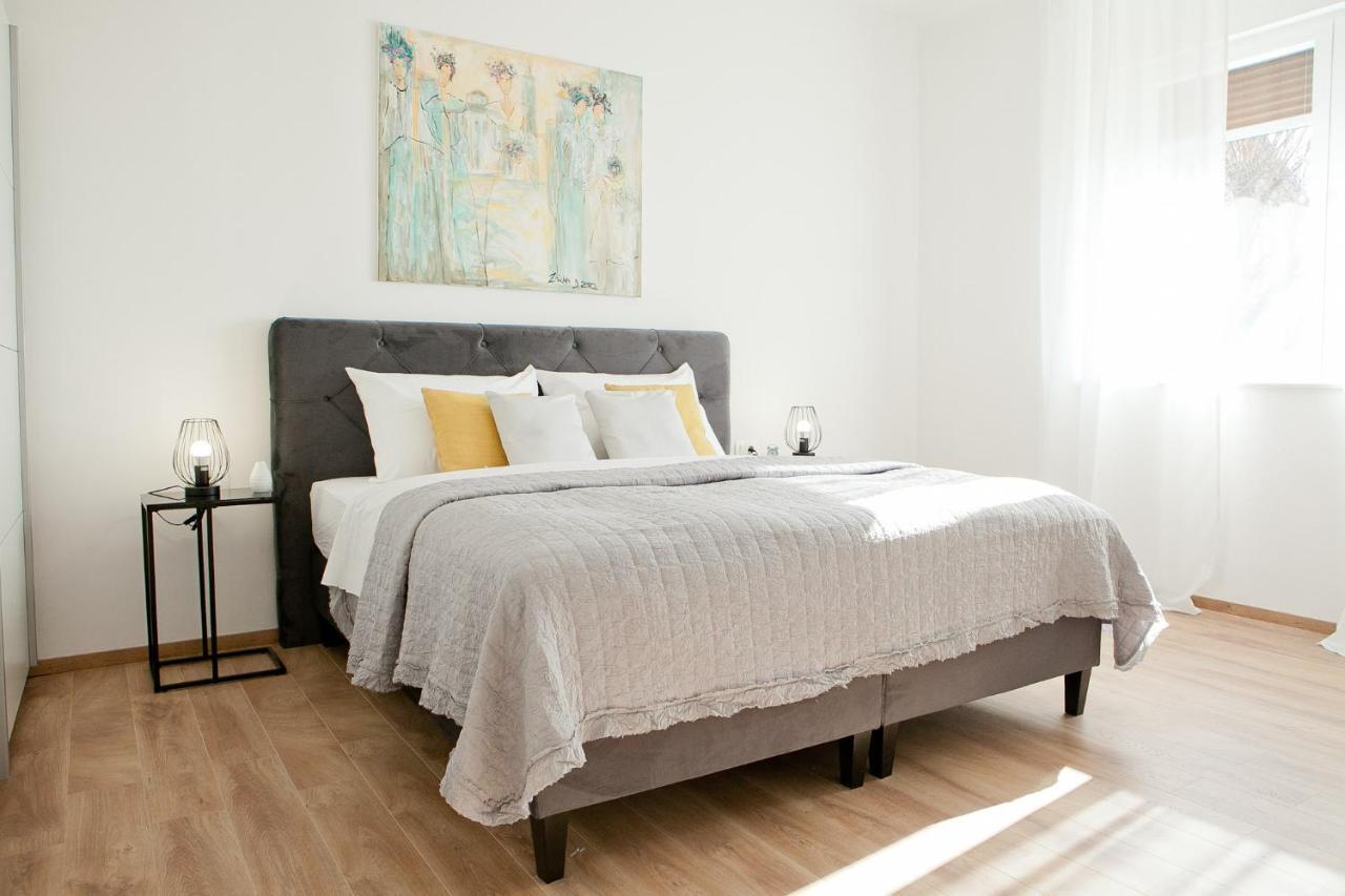 Apartment Mila Zadar Bagian luar foto