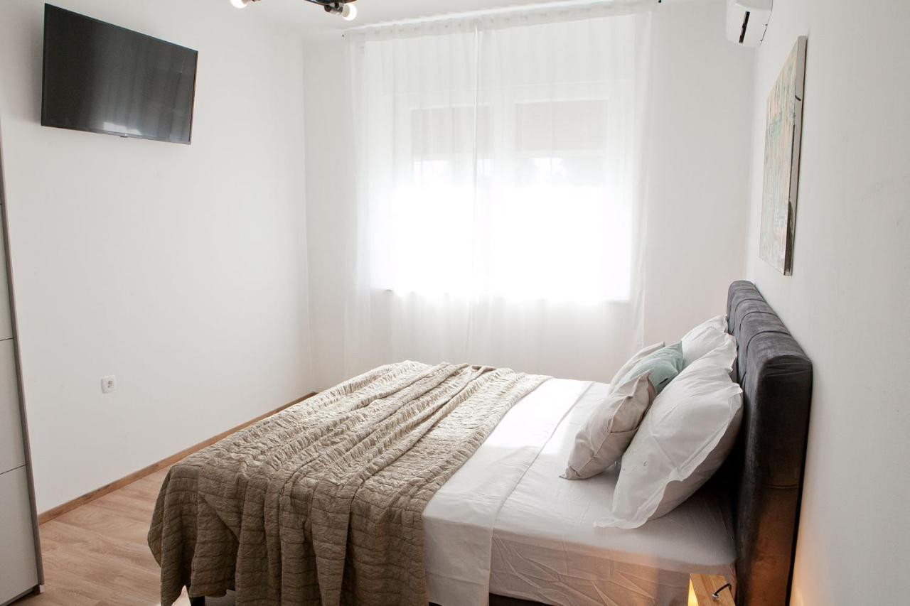 Apartment Mila Zadar Bagian luar foto